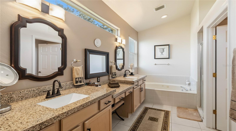 KISSIMMEE, Florida 34746, 3 Bedrooms Bedrooms, ,2 BathroomsBathrooms,Residential,For Sale,IRONWOOD,0,MFRS5156042
