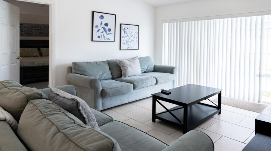 DAVENPORT, Florida 33897, 3 Bedrooms Bedrooms, ,2 BathroomsBathrooms,Residential,For Sale,PINE CONE,0,MFRS5156074