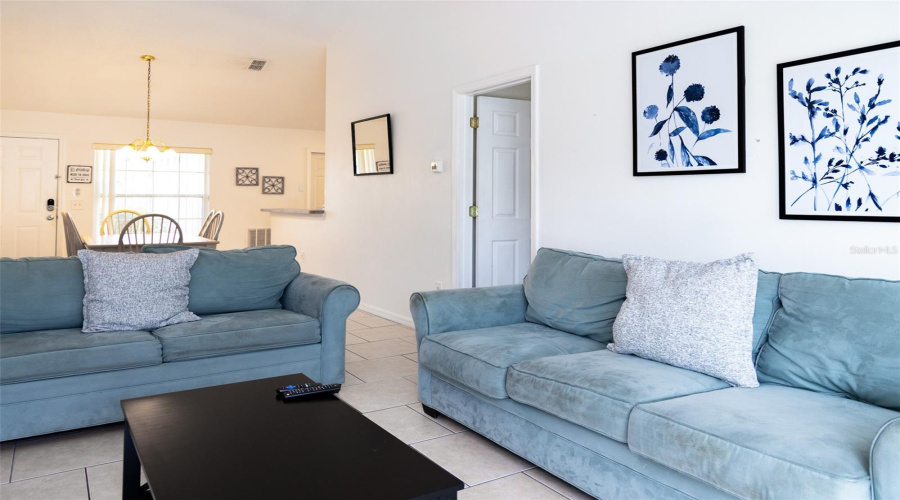DAVENPORT, Florida 33897, 3 Bedrooms Bedrooms, ,2 BathroomsBathrooms,Residential,For Sale,PINE CONE,0,MFRS5156074