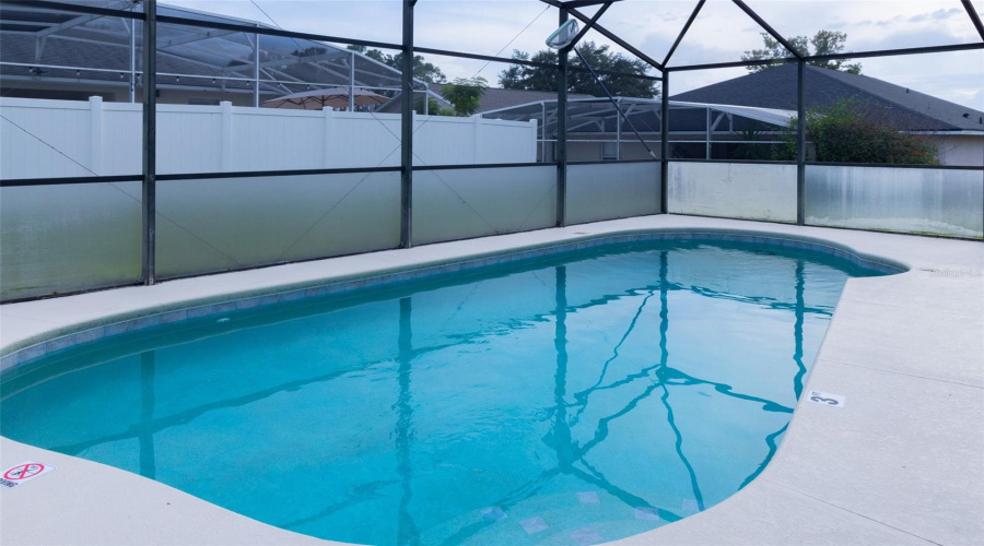 DAVENPORT, Florida 33897, 3 Bedrooms Bedrooms, ,2 BathroomsBathrooms,Residential,For Sale,PINE CONE,0,MFRS5156074