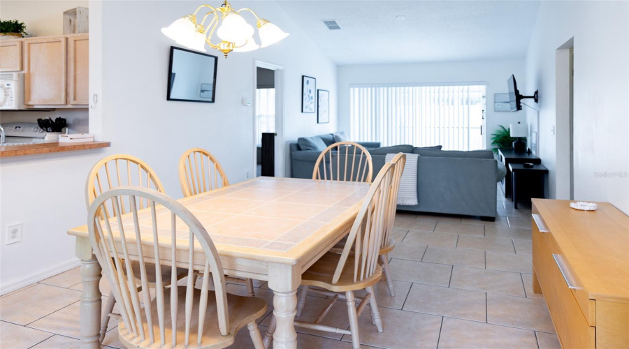 DAVENPORT, Florida 33897, 3 Bedrooms Bedrooms, ,2 BathroomsBathrooms,Residential,For Sale,PINE CONE,0,MFRS5156074