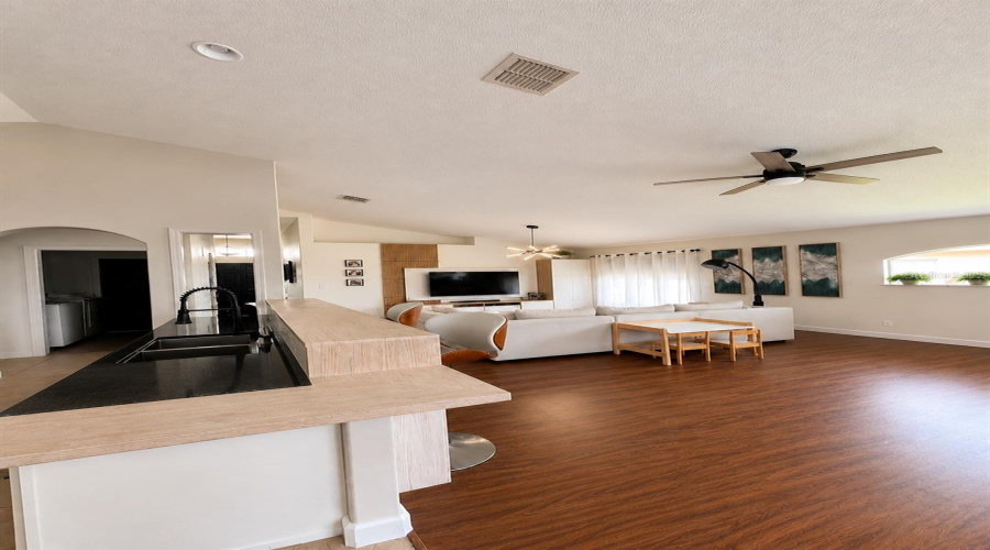 DAVENPORT, Florida 33897, 3 Bedrooms Bedrooms, ,3 BathroomsBathrooms,Residential,For Sale,OLD BRIDGE,0,MFRO6435863