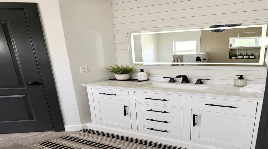 DAVENPORT, Florida 33897, 3 Bedrooms Bedrooms, ,3 BathroomsBathrooms,Residential,For Sale,OLD BRIDGE,0,MFRO6435863