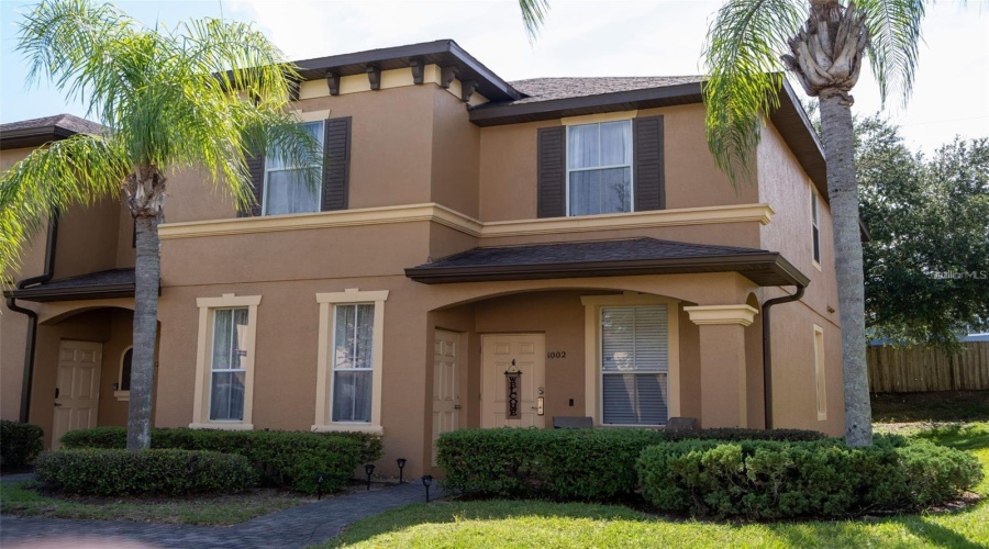 DAVENPORT, Florida 33897, 4 Bedrooms Bedrooms, ,3 BathroomsBathrooms,Residential,For Sale,CALABRIA,0,MFRO6434070