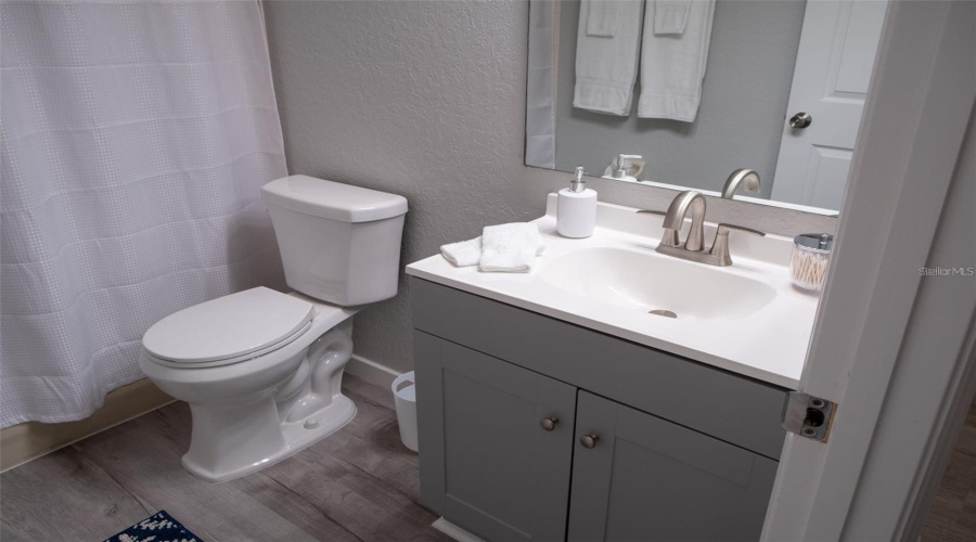 DAVENPORT, Florida 33897, 4 Bedrooms Bedrooms, ,3 BathroomsBathrooms,Residential,For Sale,CALABRIA,0,MFRO6434070