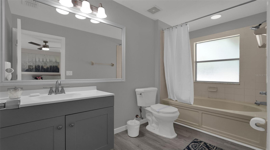 Davenport, Florida 33897, 4 Bedroom Bedrooms, ,3 Bathroombathrooms,Residential,For Sale,Calabria,0,Mfro6434070