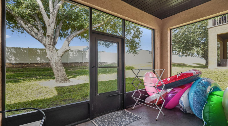 Davenport, Florida 33897, 4 Bedroom Bedrooms, ,3 Bathroombathrooms,Residential,For Sale,Calabria,0,Mfro6434070