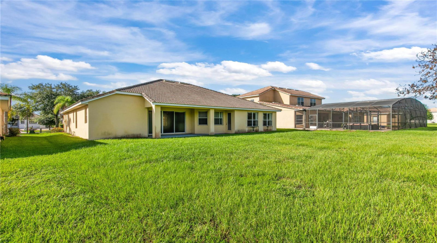 KISSIMMEE, Florida 34746, 3 Bedrooms Bedrooms, ,3 BathroomsBathrooms,Residential,For Sale,BOAT COVE,0,MFRTB8540381
