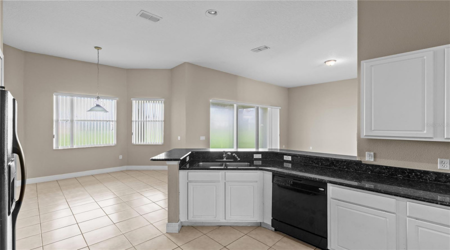 KISSIMMEE, Florida 34746, 3 Bedrooms Bedrooms, ,3 BathroomsBathrooms,Residential,For Sale,BOAT COVE,0,MFRTB8540381