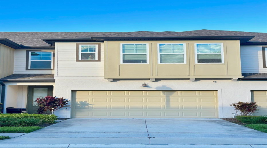 DAVENPORT, Florida 33896, 3 Bedrooms Bedrooms, ,2 BathroomsBathrooms,Residential,For Sale,BENOI DR,0,MFRO6435832