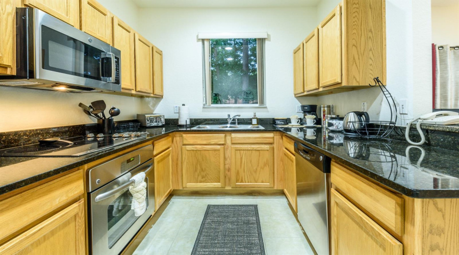 KISSIMMEE, Florida 34746, 3 Bedrooms Bedrooms, ,3 BathroomsBathrooms,Residential,For Sale,COUPE,0,MFRL4964465