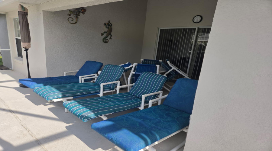 DAVENPORT, Florida 33897, 4 Bedrooms Bedrooms, ,3 BathroomsBathrooms,Residential,For Sale,PINE CONE,0,MFRO6435962