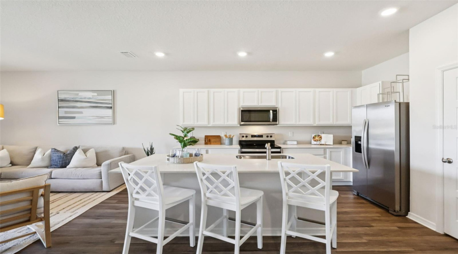 DAVENPORT, Florida 33837, 3 Bedrooms Bedrooms, ,2 BathroomsBathrooms,Residential,For Sale,OLYMPIC,0,MFRO6435928