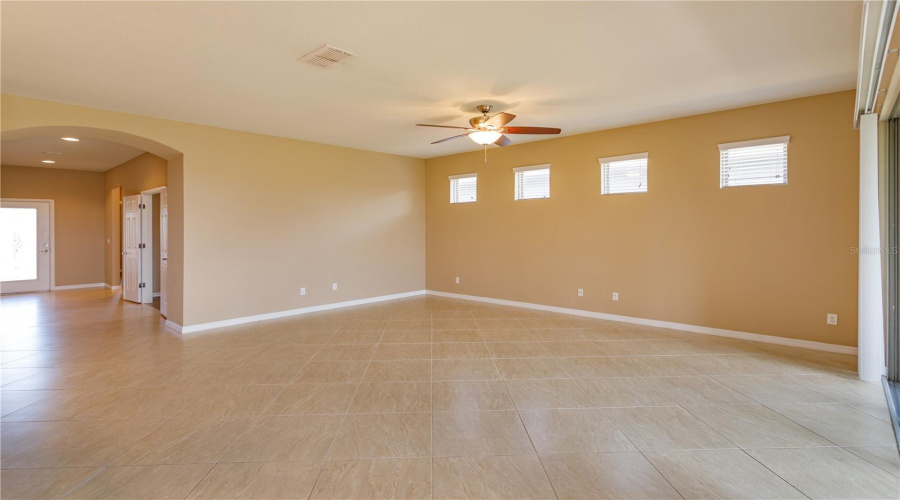 DAVENPORT, Florida 33837, 2 Bedrooms Bedrooms, ,2 BathroomsBathrooms,Residential,For Sale,CORDOBA,0,MFRO6435158