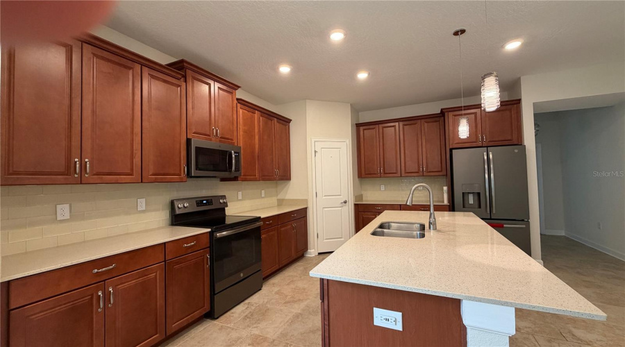 DAVENPORT, Florida 33837, 3 Bedrooms Bedrooms, ,2 BathroomsBathrooms,Residential,For Sale,BRUNSWICK,0,MFRS5156093