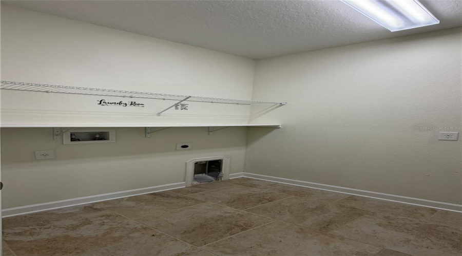 DAVENPORT, Florida 33837, 3 Bedrooms Bedrooms, ,2 BathroomsBathrooms,Residential,For Sale,BRUNSWICK,0,MFRS5156093