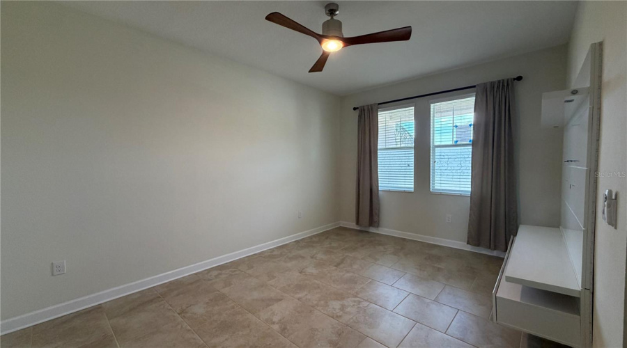 DAVENPORT, Florida 33837, 3 Bedrooms Bedrooms, ,2 BathroomsBathrooms,Residential,For Sale,BRUNSWICK,0,MFRS5156093