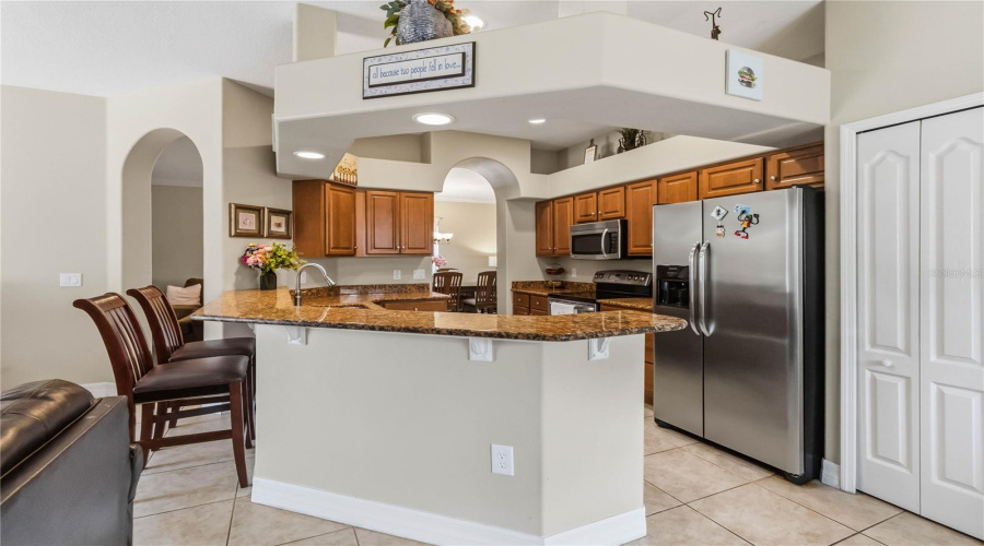 DAVENPORT, Florida 33896, 4 Bedrooms Bedrooms, ,4 BathroomsBathrooms,Residential,For Sale,SUFFOLK,0,MFRO6423832