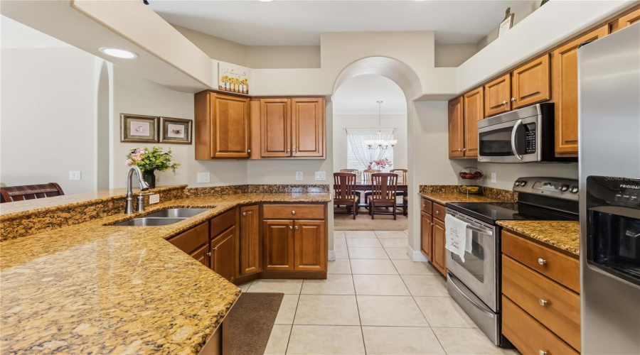 DAVENPORT, Florida 33896, 4 Bedrooms Bedrooms, ,4 BathroomsBathrooms,Residential,For Sale,SUFFOLK,0,MFRO6423832