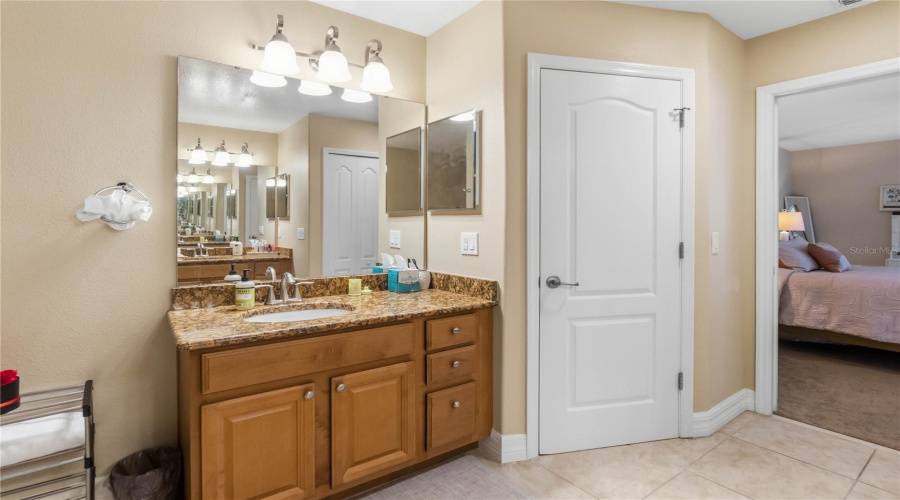 DAVENPORT, Florida 33896, 4 Bedrooms Bedrooms, ,4 BathroomsBathrooms,Residential,For Sale,SUFFOLK,0,MFRO6423832