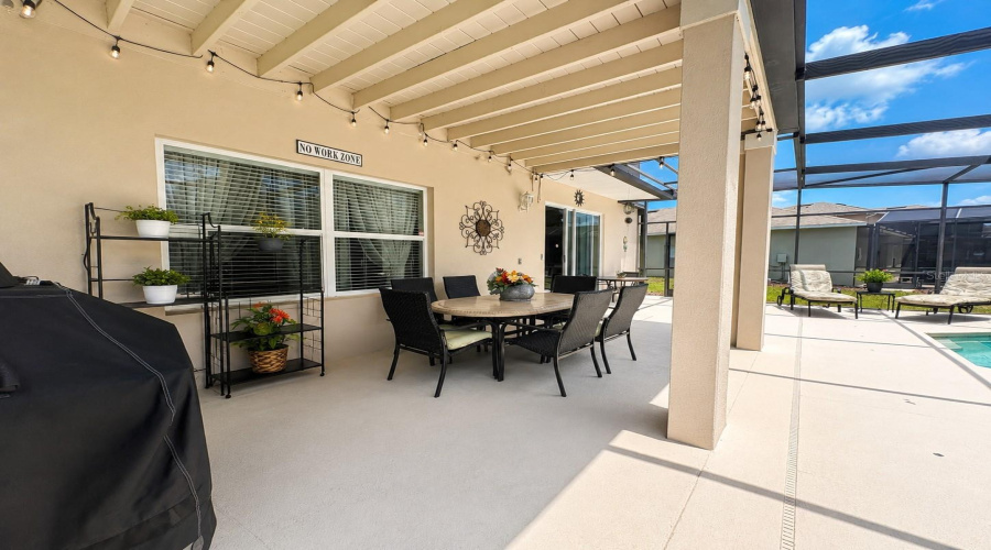 DAVENPORT, Florida 33896, 4 Bedrooms Bedrooms, ,4 BathroomsBathrooms,Residential,For Sale,SUFFOLK,0,MFRO6423832