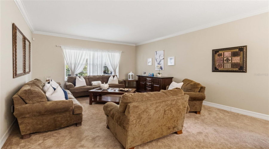 DAVENPORT, Florida 33896, 4 Bedrooms Bedrooms, ,4 BathroomsBathrooms,Residential,For Sale,SUFFOLK,0,MFRO6423832
