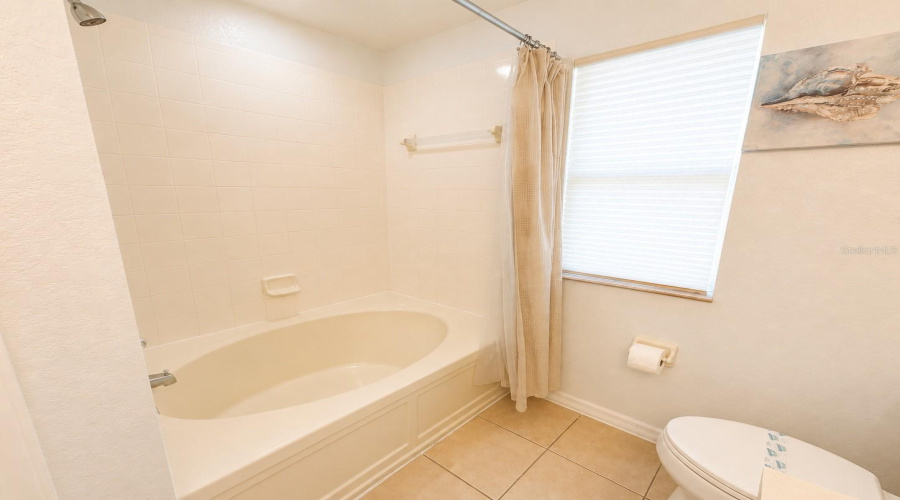 DAVENPORT, Florida 33897, 4 Bedrooms Bedrooms, ,3 BathroomsBathrooms,Residential,For Sale,TERRA LAGO,0,MFRTB8540604
