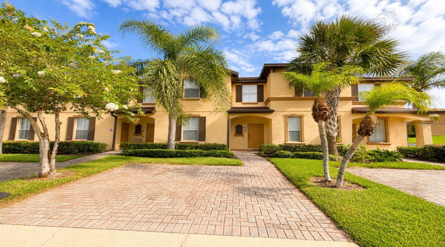 DAVENPORT, Florida 33897, 4 Bedrooms Bedrooms, ,3 BathroomsBathrooms,Residential,For Sale,TERRA LAGO,0,MFRTB8540604
