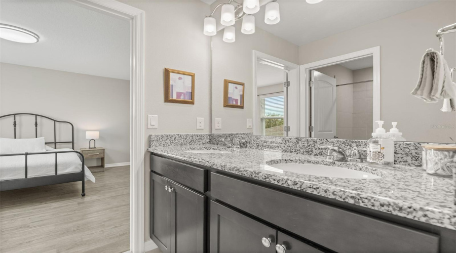 DAVENPORT, Florida 33897, 5 Bedrooms Bedrooms, ,3 BathroomsBathrooms,Residential,For Sale,BELLA VERANO,0,MFRO6436003