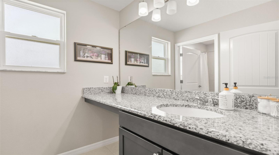 DAVENPORT, Florida 33897, 5 Bedrooms Bedrooms, ,3 BathroomsBathrooms,Residential,For Sale,BELLA VERANO,0,MFRO6436003