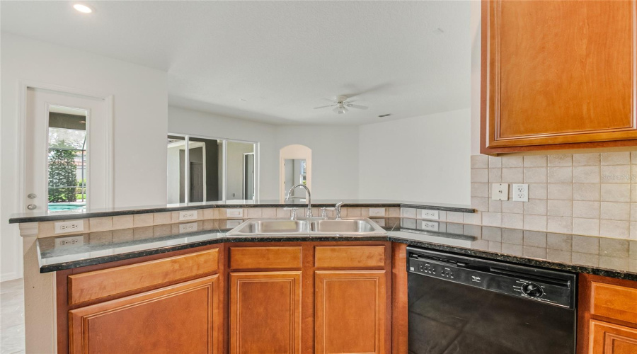 REUNION, Florida 34747, 4 Bedrooms Bedrooms, ,2 BathroomsBathrooms,Residential,For Sale,DEVEREAUX,0,MFRS5150891
