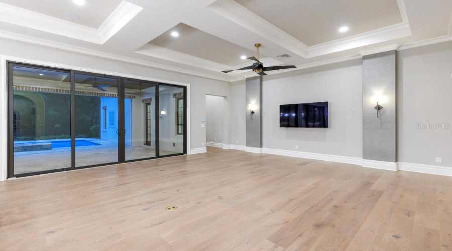Golden Oak, Florida 32836, 5 Bedroom Bedrooms, ,5 Bathroombathrooms,Residential,For Sale,Symphony Grove,0,Mfro6431116