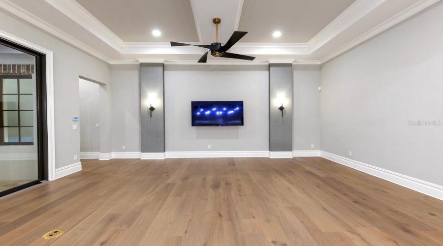 Golden Oak, Florida 32836, 5 Bedroom Bedrooms, ,5 Bathroombathrooms,Residential,For Sale,Symphony Grove,0,Mfro6431116