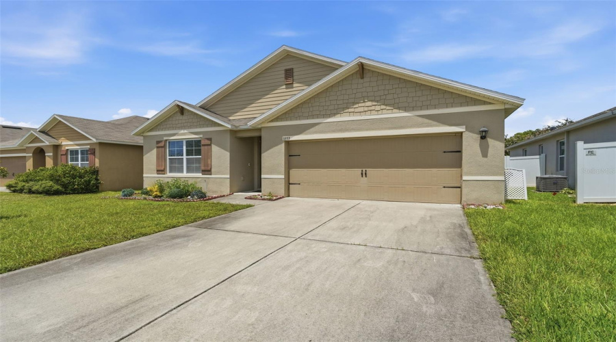 DAVENPORT, Florida 33897, 4 Bedrooms Bedrooms, ,2 BathroomsBathrooms,Residential,For Sale,WELLBORN,0,MFRS5155766