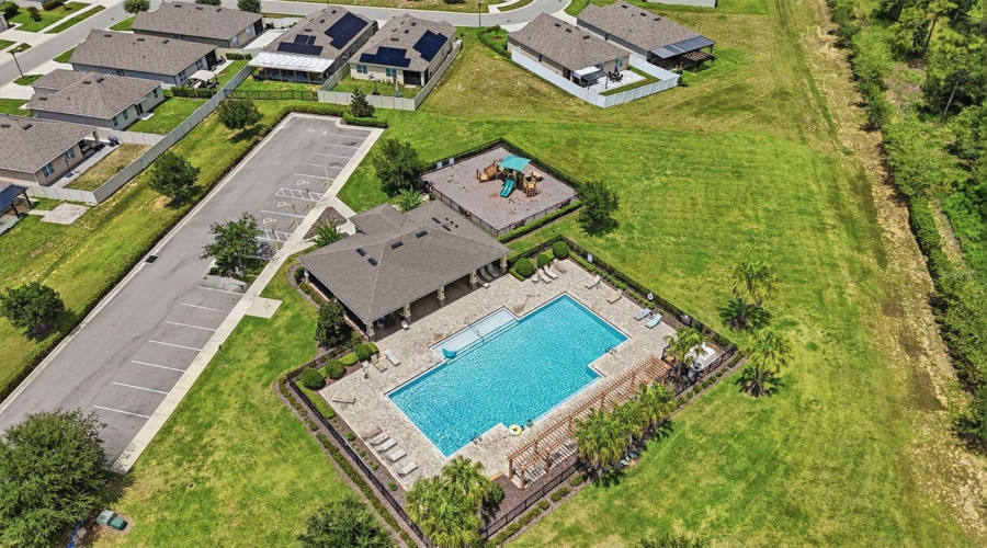 Community Pool/ Community Park
