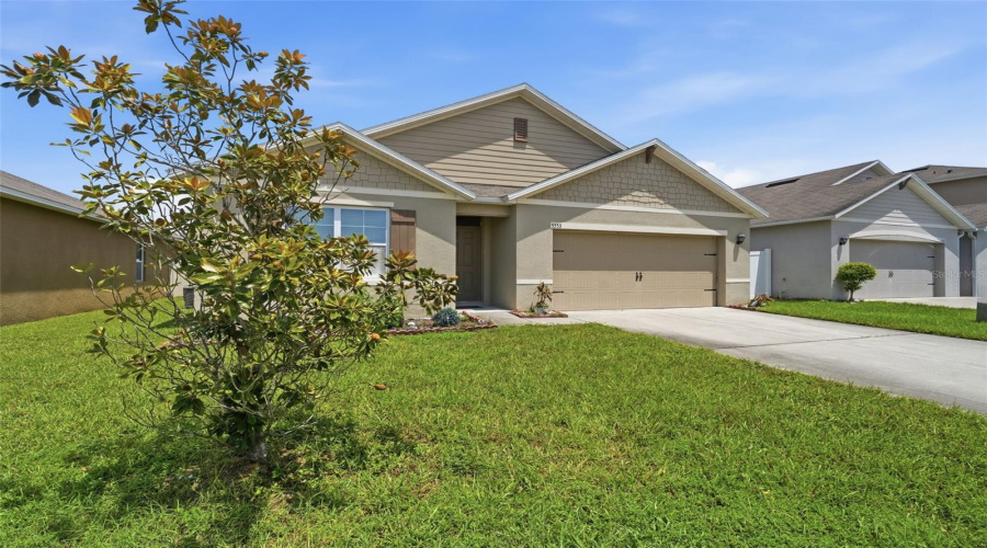 DAVENPORT, Florida 33897, 4 Bedrooms Bedrooms, ,2 BathroomsBathrooms,Residential,For Sale,WELLBORN,0,MFRS5155766