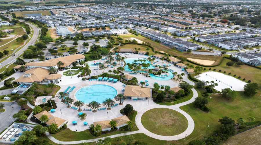 DAVENPORT, Florida 33896, 5 Bedrooms Bedrooms, ,4 BathroomsBathrooms,Residential,For Sale,SANDBAGGER,0,MFRO6387648