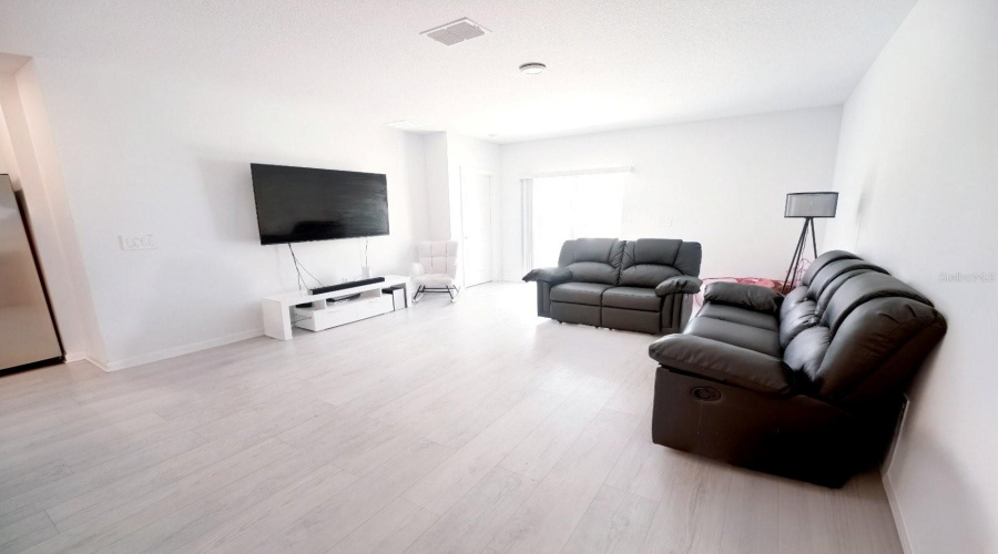 DAVENPORT, Florida 33837, 5 Bedrooms Bedrooms, ,2 BathroomsBathrooms,Residential,For Sale,AQUIFER,0,MFRS5150941