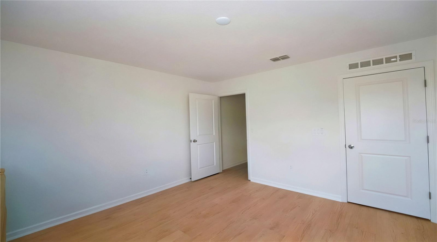 DAVENPORT, Florida 33837, 5 Bedrooms Bedrooms, ,2 BathroomsBathrooms,Residential,For Sale,AQUIFER,0,MFRS5150941