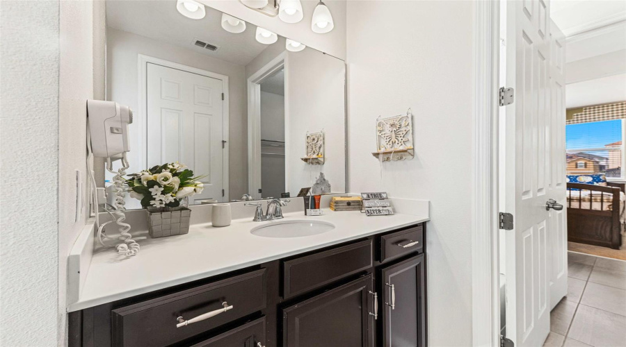 KISSIMMEE, Florida 34747, 4 Bedrooms Bedrooms, ,3 BathroomsBathrooms,Residential,For Sale,SANDY PARK,0,MFRS5156197