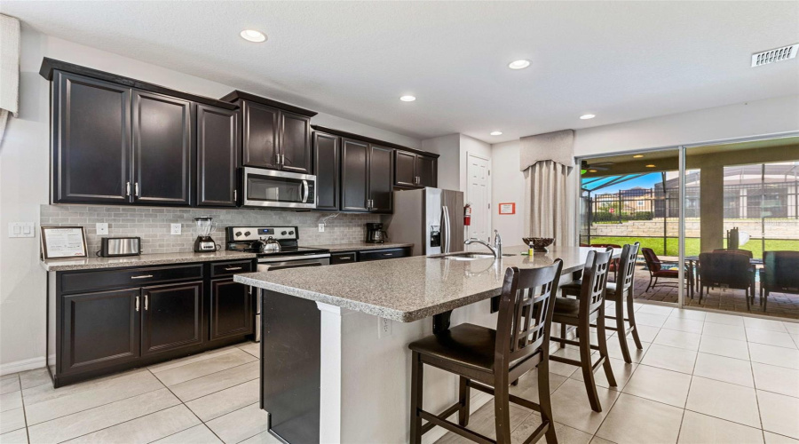 KISSIMMEE, Florida 34747, 4 Bedrooms Bedrooms, ,3 BathroomsBathrooms,Residential,For Sale,SANDY PARK,0,MFRS5156197