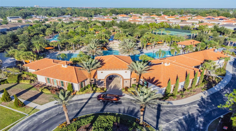 DAVENPORT, Florida 33837, 5 Bedrooms Bedrooms, ,4 BathroomsBathrooms,Residential,For Sale,OAKBOURNE,0,MFRS5153791