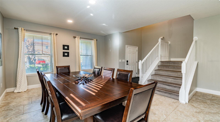 DAVENPORT, Florida 33837, 5 Bedrooms Bedrooms, ,4 BathroomsBathrooms,Residential,For Sale,OAKBOURNE,0,MFRS5153791