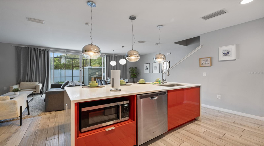 KISSIMMEE, Florida 34746, 4 Bedrooms Bedrooms, ,3 BathroomsBathrooms,Residential,For Sale,LE REVE,0,MFRO6434681