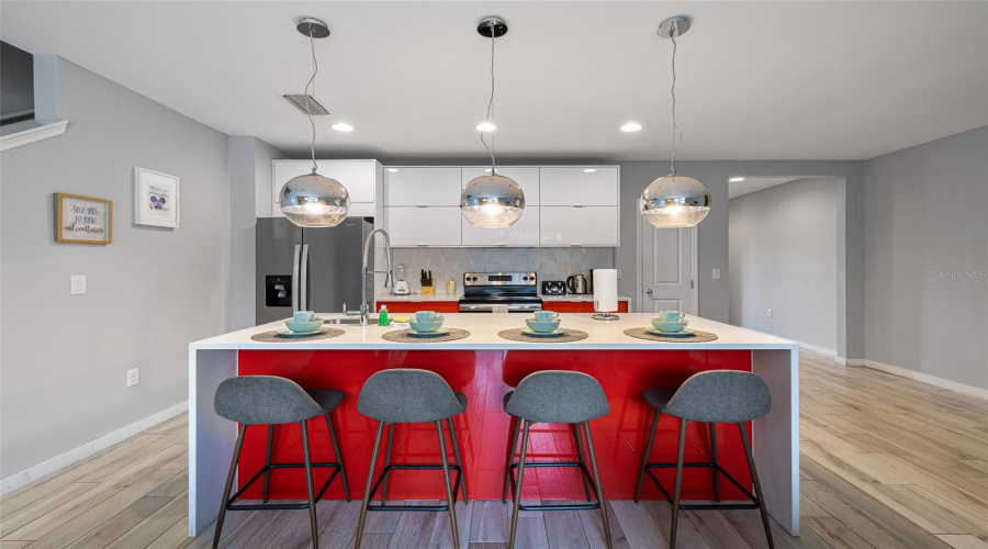 KISSIMMEE, Florida 34746, 4 Bedrooms Bedrooms, ,3 BathroomsBathrooms,Residential,For Sale,LE REVE,0,MFRO6434681