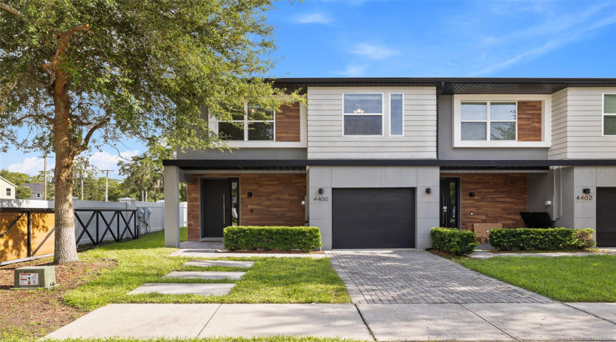 KISSIMMEE, Florida 34746, 4 Bedrooms Bedrooms, ,3 BathroomsBathrooms,Residential,For Sale,LE REVE,0,MFRO6434681