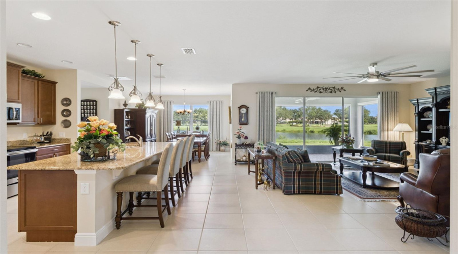 KISSIMMEE, Florida 34746, 3 Bedrooms Bedrooms, ,2 BathroomsBathrooms,Residential,For Sale,KINGFISHER,0,MFRS5156217