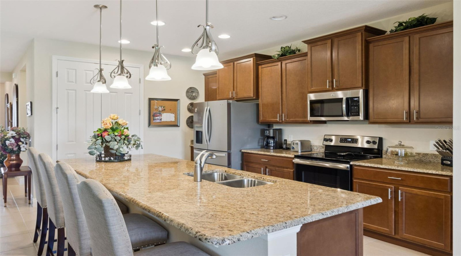 KISSIMMEE, Florida 34746, 3 Bedrooms Bedrooms, ,2 BathroomsBathrooms,Residential,For Sale,KINGFISHER,0,MFRS5156217