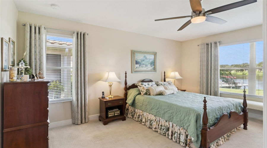 KISSIMMEE, Florida 34746, 3 Bedrooms Bedrooms, ,2 BathroomsBathrooms,Residential,For Sale,KINGFISHER,0,MFRS5156217