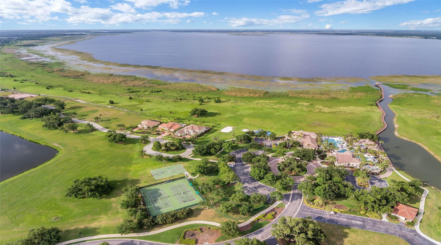 KISSIMMEE, Florida 34746, 3 Bedrooms Bedrooms, ,2 BathroomsBathrooms,Residential,For Sale,KINGFISHER,0,MFRS5156217
